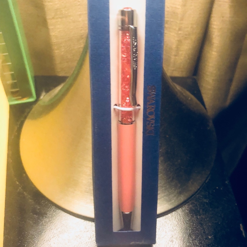 Swarovski pen 🛍🎀💎 new